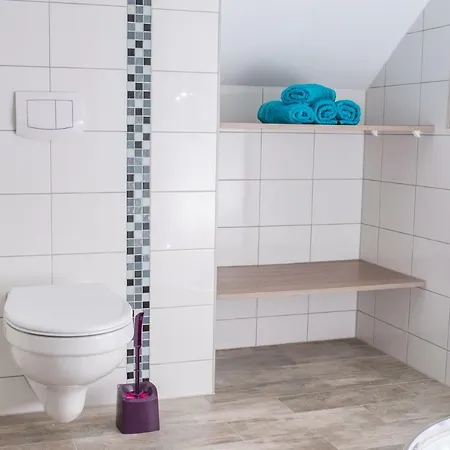 Stas -przy Szkole Nr 3 W Skawie Farm stay