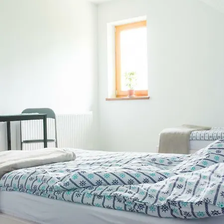 Stas -przy Szkole Nr 3 W Skawie Фермерский дом