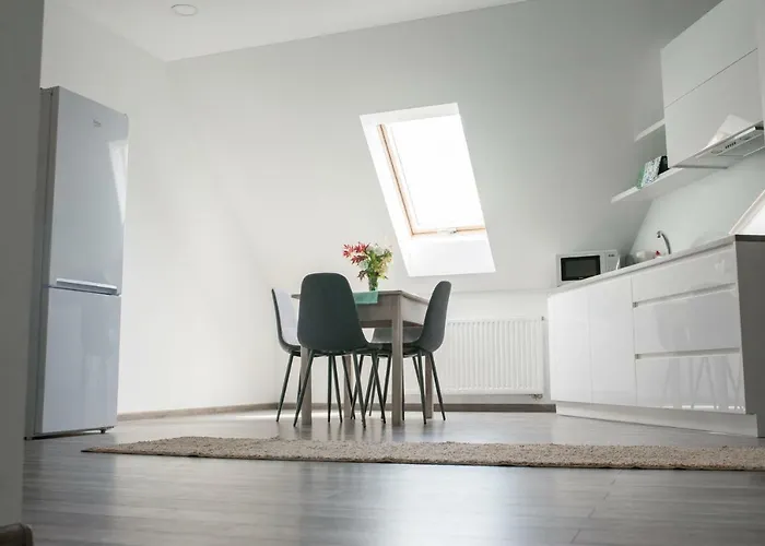 Stas -przy Szkole Nr 3 W Skawie Farm stay *