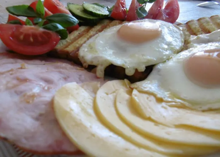 Stas -przy Szkole Nr 3 W Skawie Skawa